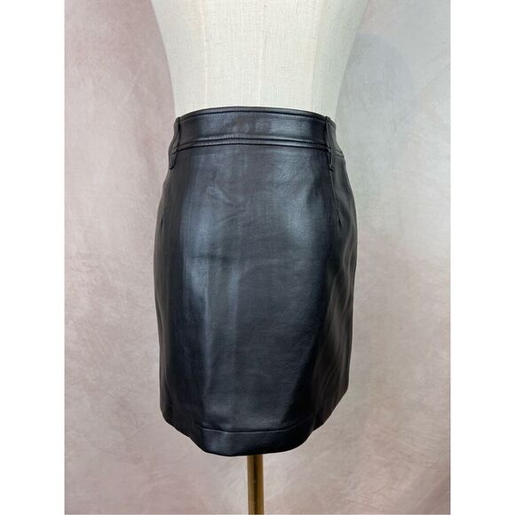 Vintage Y2K 90s Guess Pleather Mini Skirt Size Medium - Picture 4 of 7
